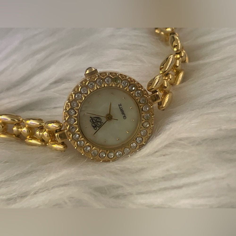 Womens Elizabeth Taylor Quartz Watch Gold Tone w/ Rhinestones - Picture 3 of 6